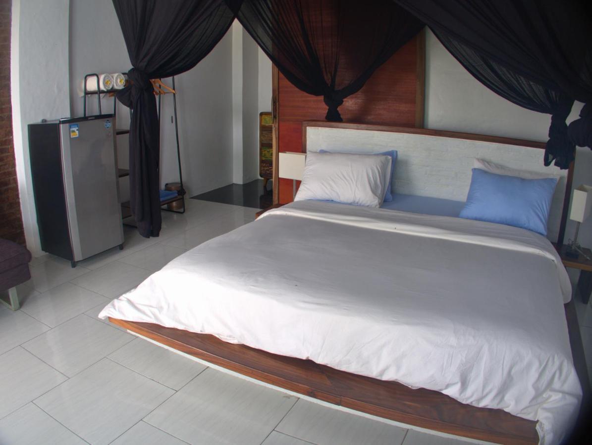 3 Waves Hotel Huu 외부 사진